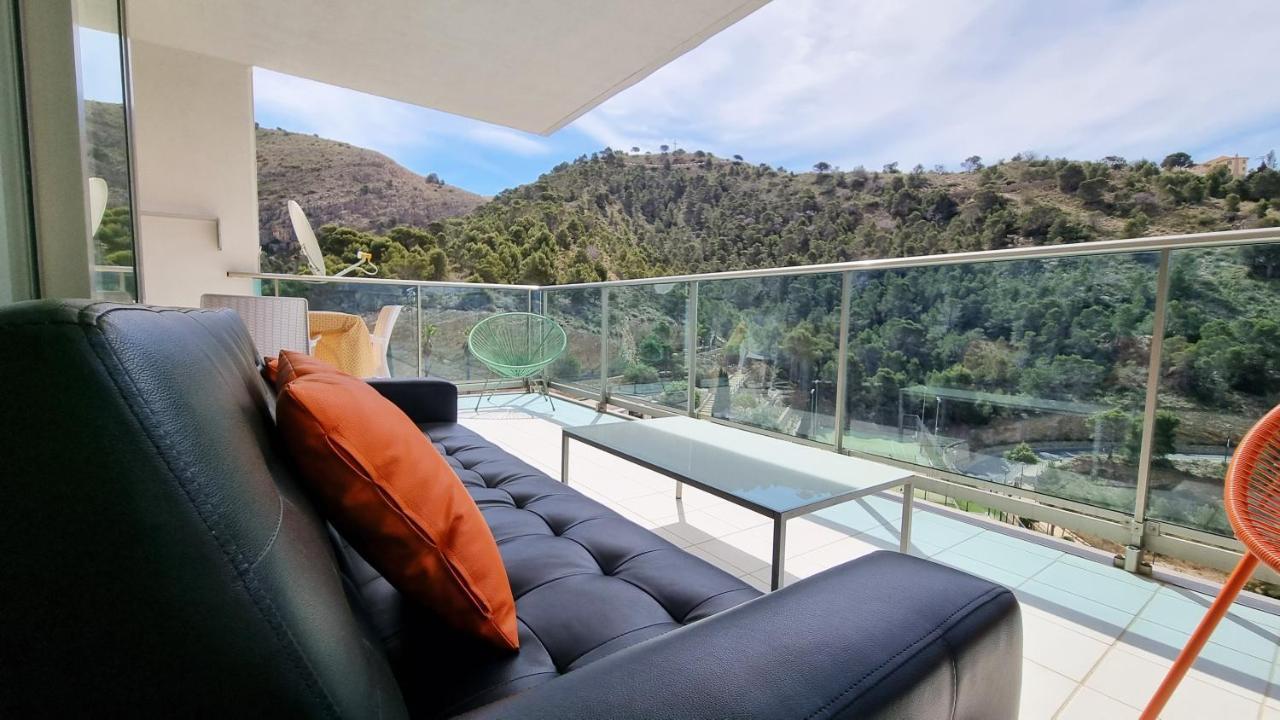 Skyline 6 Private Balcony, Sunny All Year Round, With Nice Views Benidorm Bagian luar foto