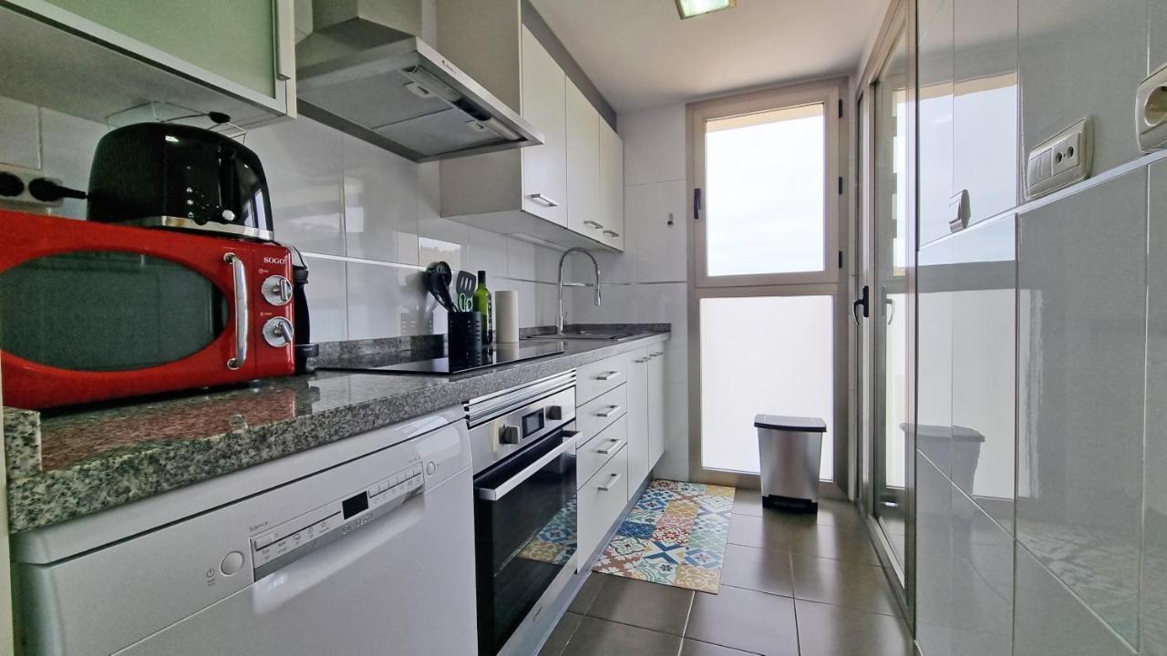 Skyline 6 Private Balcony, Sunny All Year Round, With Nice Views Benidorm Bagian luar foto