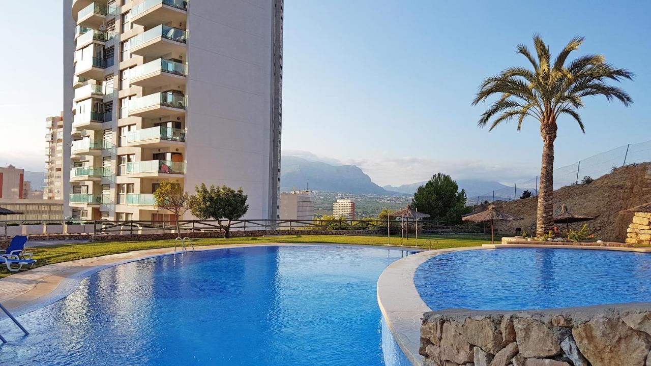 Skyline 6 Private Balcony, Sunny All Year Round, With Nice Views Benidorm Bagian luar foto